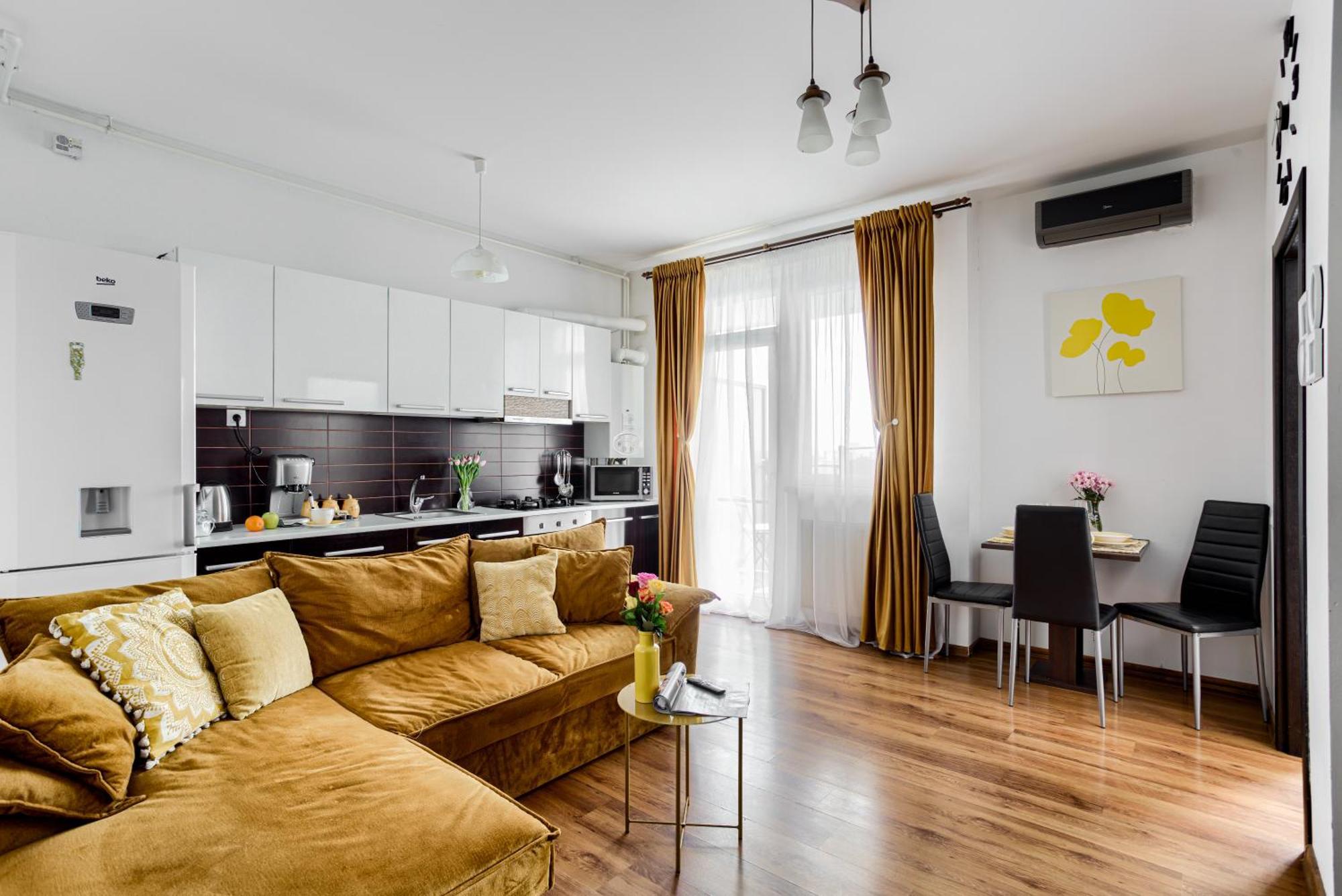 Ari Yellow Apartment With Panoramic Views Arad Exterior photo